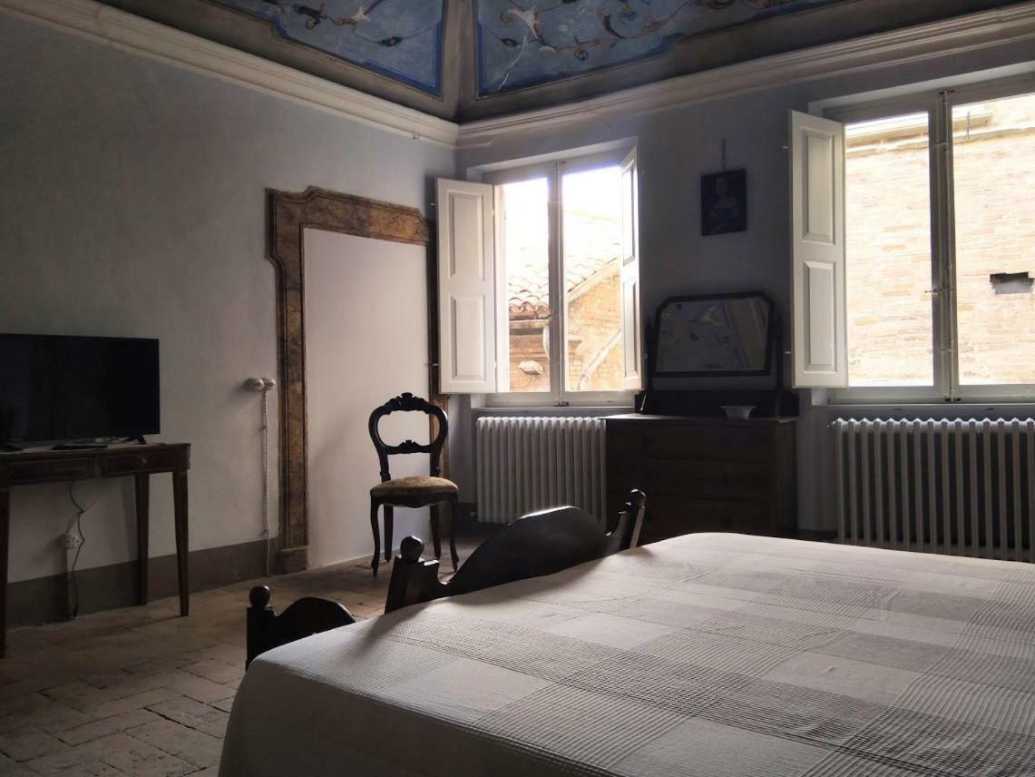 Residenza Storica Volta Della Morte Urbino Exterior photo